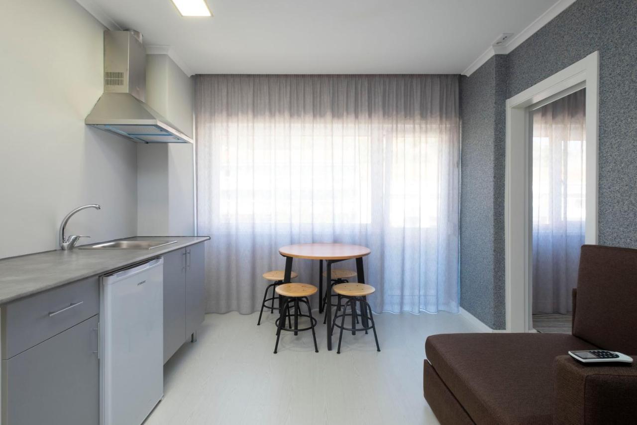Bus Station Suites & Studios Coimbra Bagian luar foto